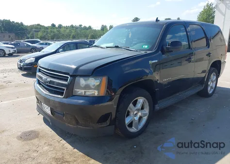 2011 Chevrolet Tahoe Hybrid z USA, uszkodzony, nr VIN 1GNSKDFJ3BR192126